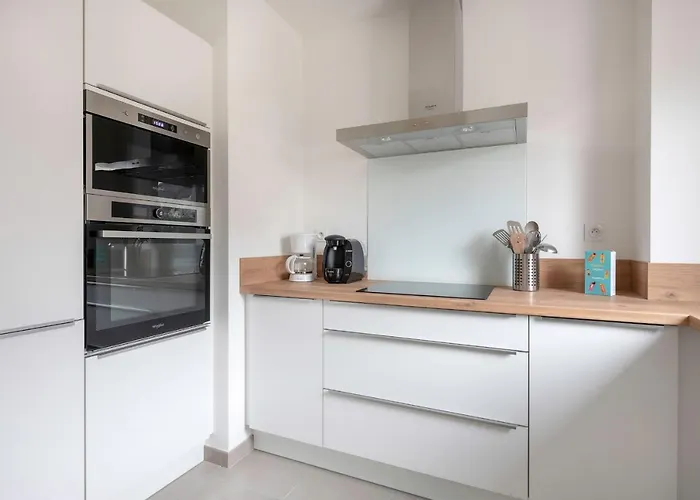 Moderne Pour 4 Situe A 公寓 *