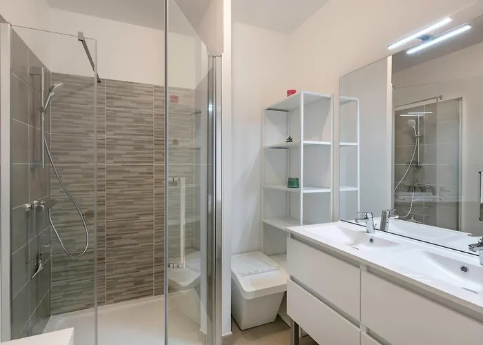 Moderne Pour 4 Situe A Апартаменты *